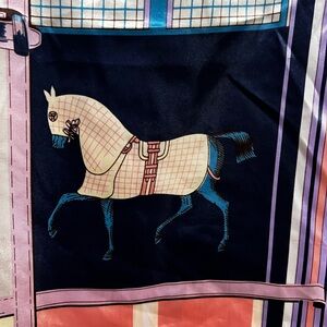 Horse Equestrian Derby Scarf Table Topper Table